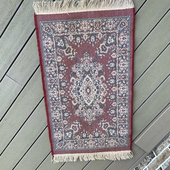 Rug Foyer Traditional - Picture 8 of 9